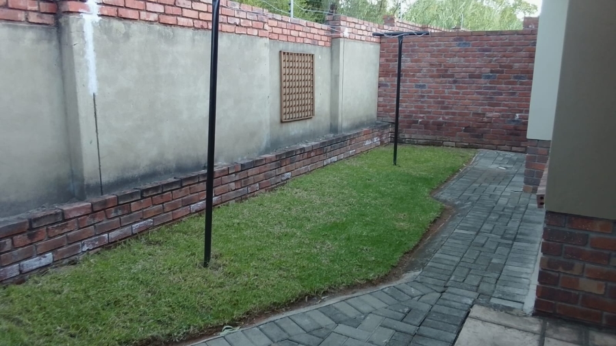 3 Bedroom Property for Sale in Waterval East North West
